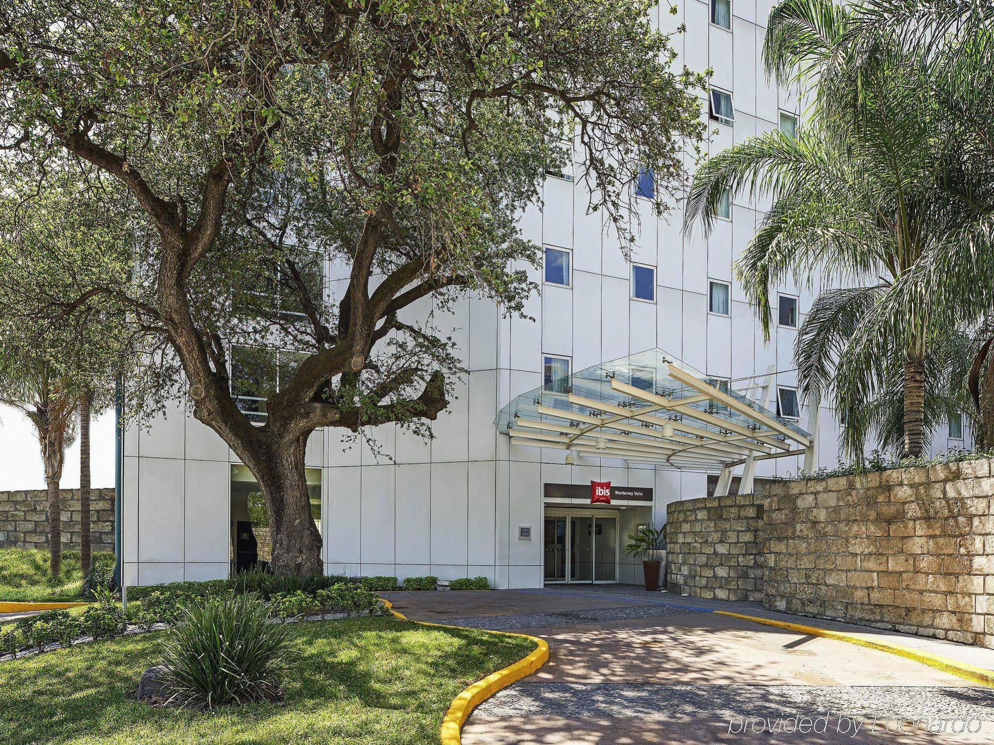 Ibis Monterrey Valle San Pedro Garza Garcia Exterior foto
